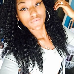 Meet your Posher, Ty